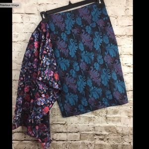 LulaRoe Lot of 2 Small Pencil Skirts